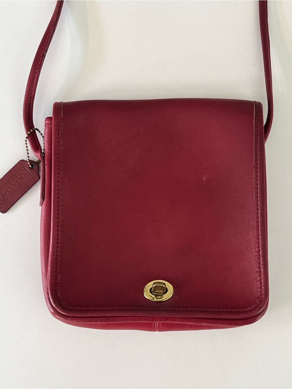 Vintage Coach Red Leather Compact Pouch 9620 Crossbody Flap Bag  1995 USA